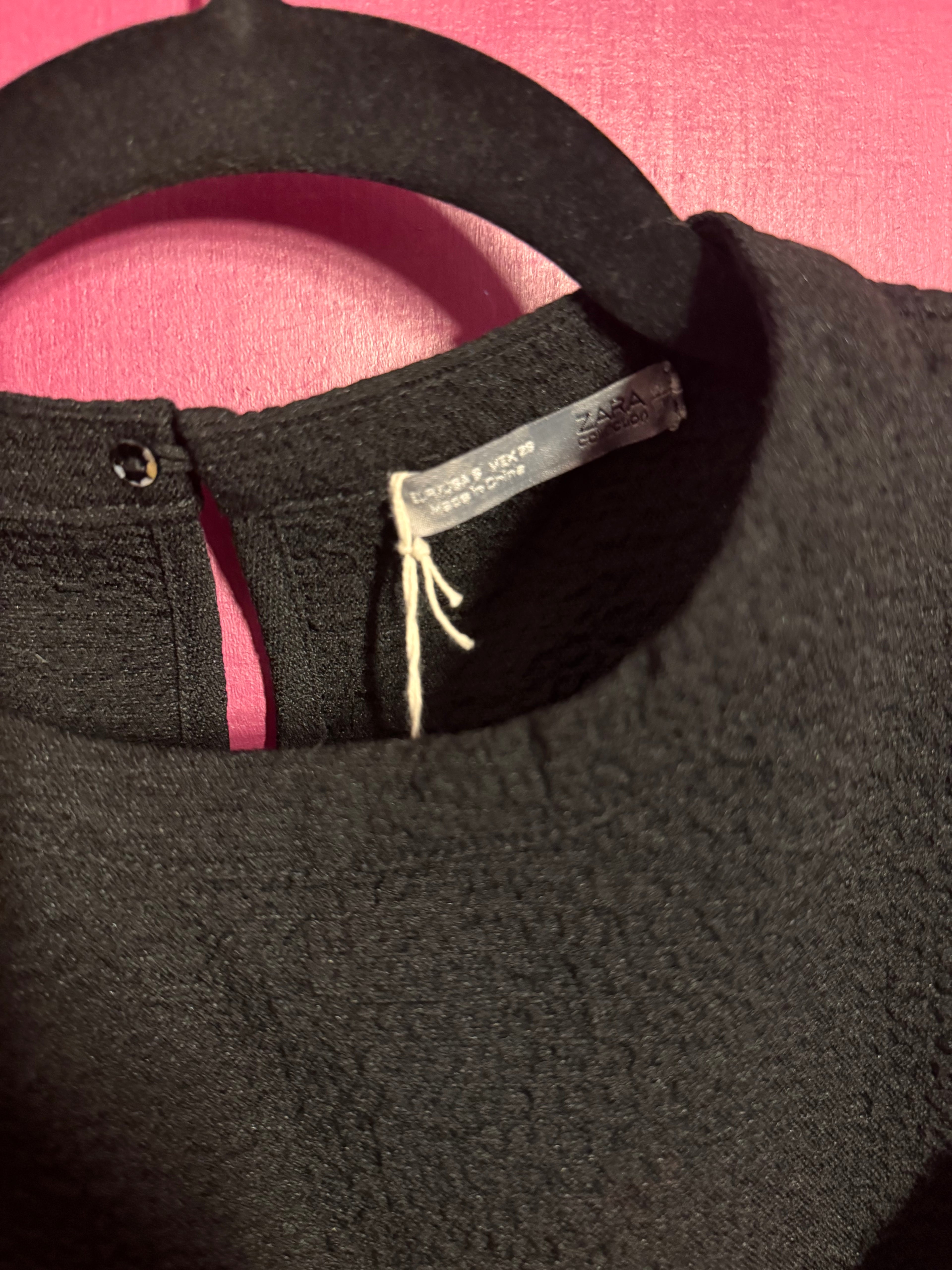 Blouse manches ballons noire