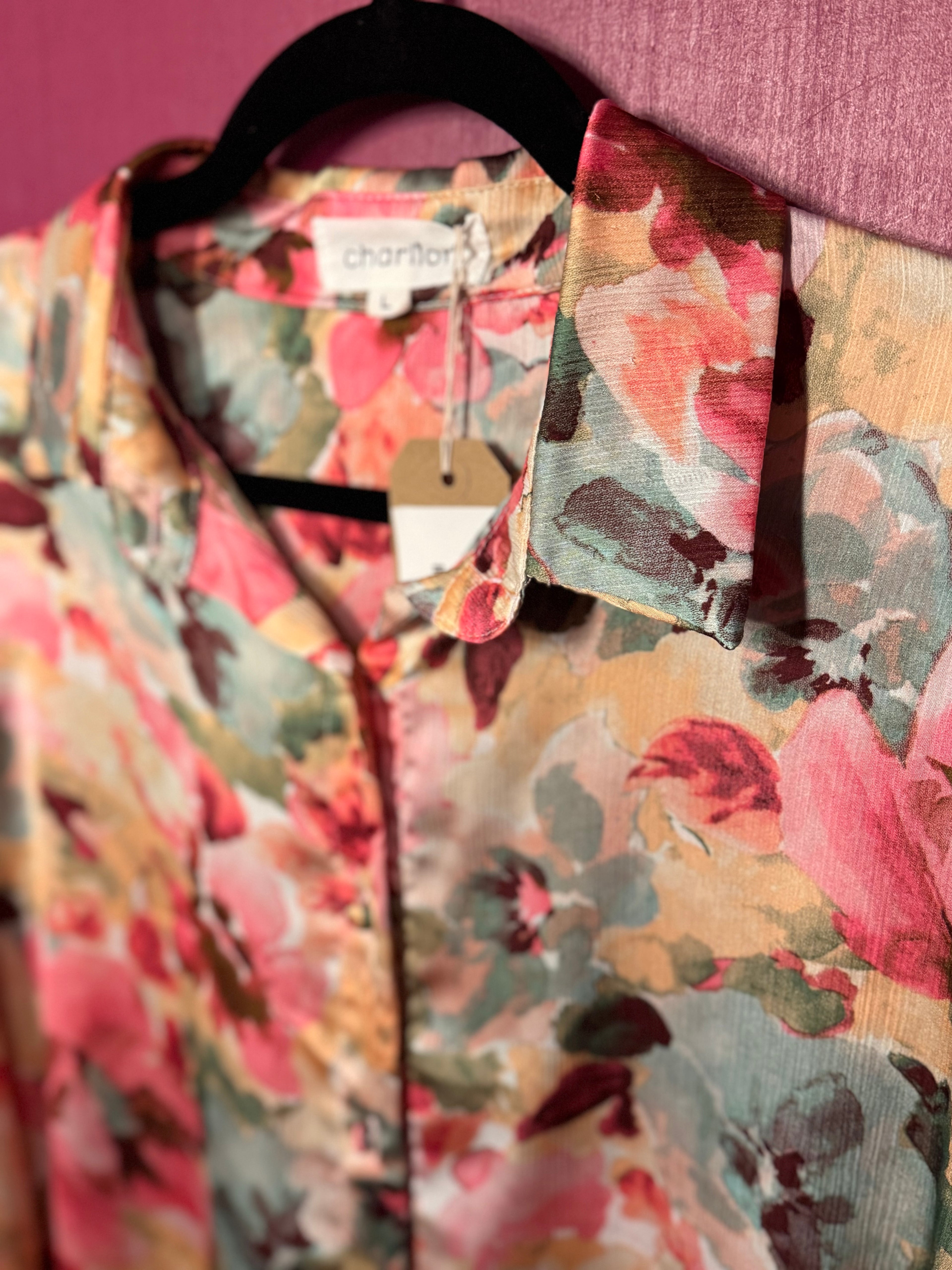 Chemise à fleurs vert / rose