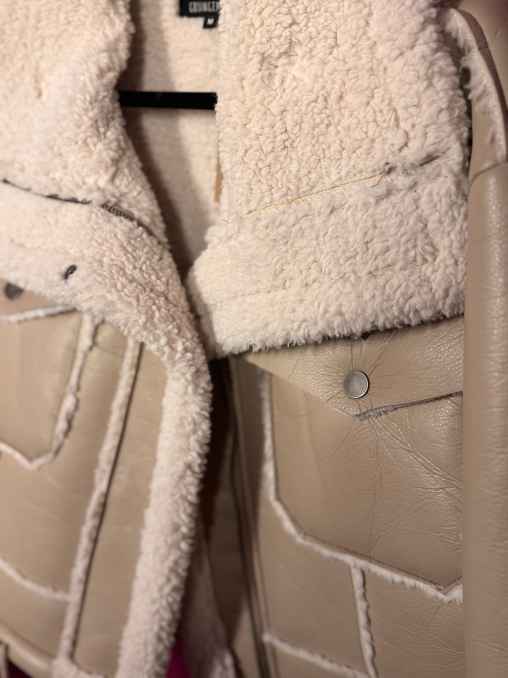 Manteau écru fausse fourrure