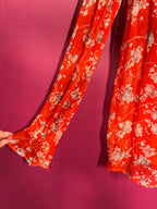 Blouse rouge fleurie en soie