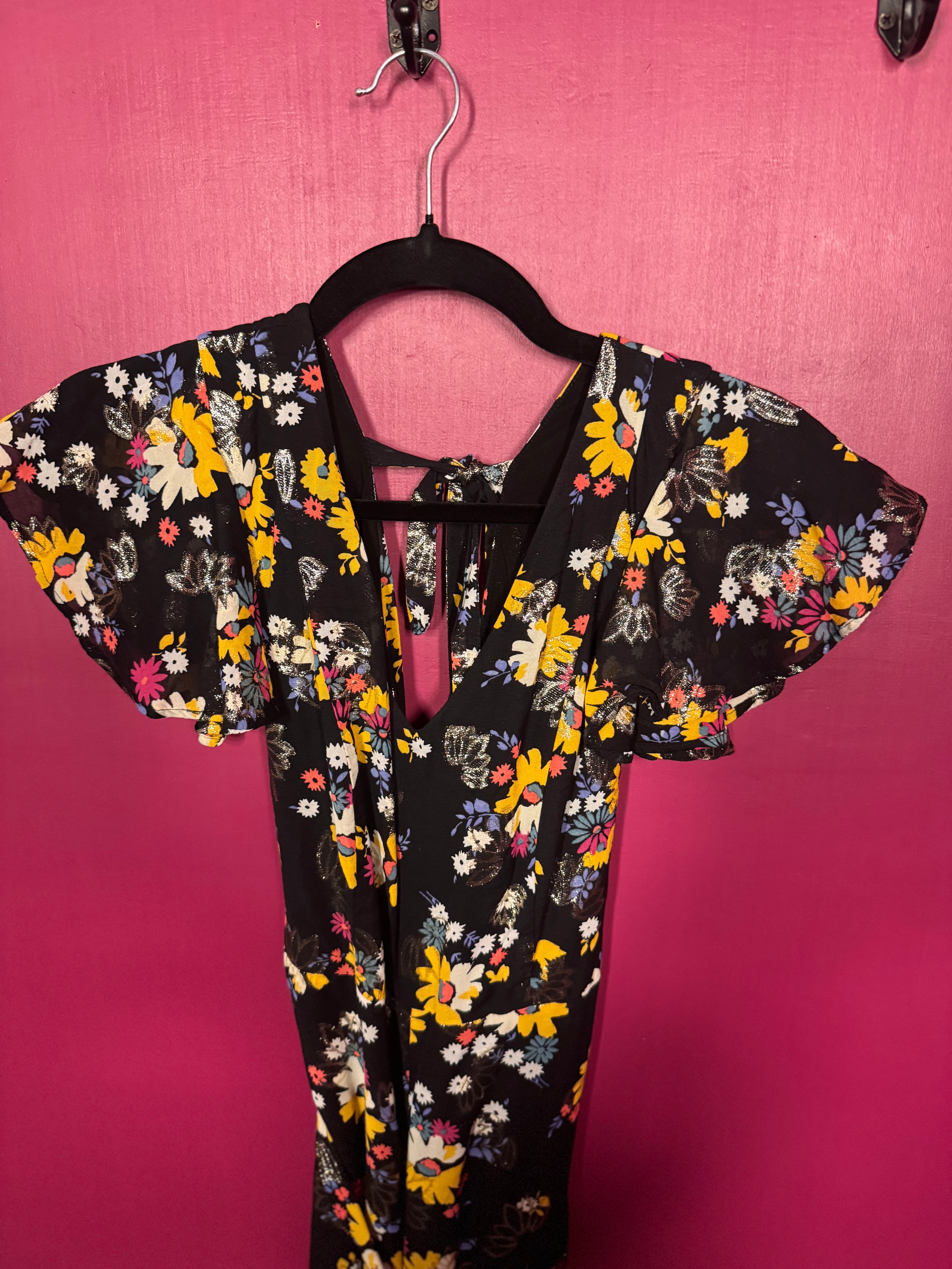 Combinaison fleurie noir / dorée / multicolore