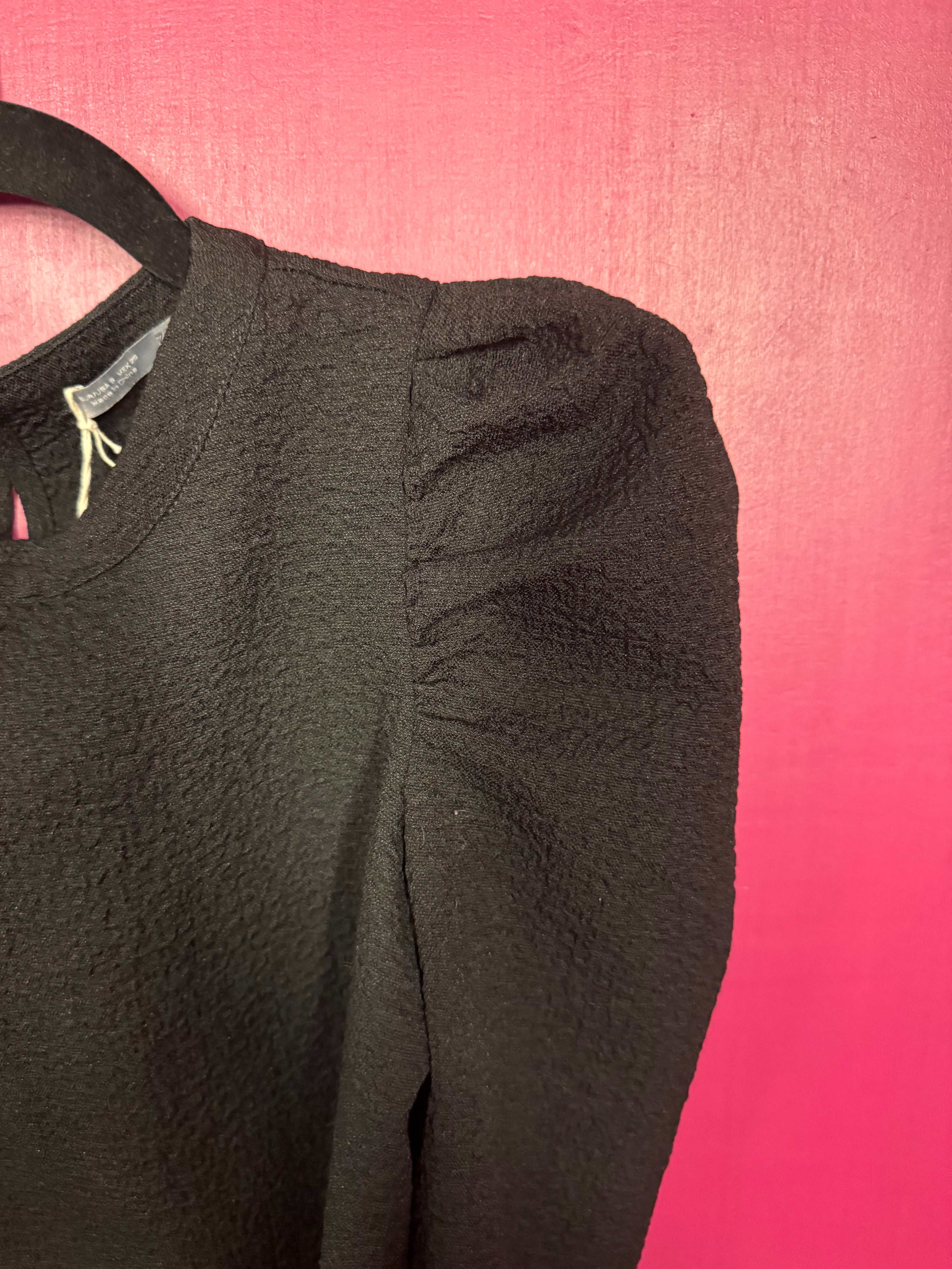 Blouse manches ballons noire