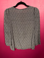 Blouse en soie à motifs noir / blanc