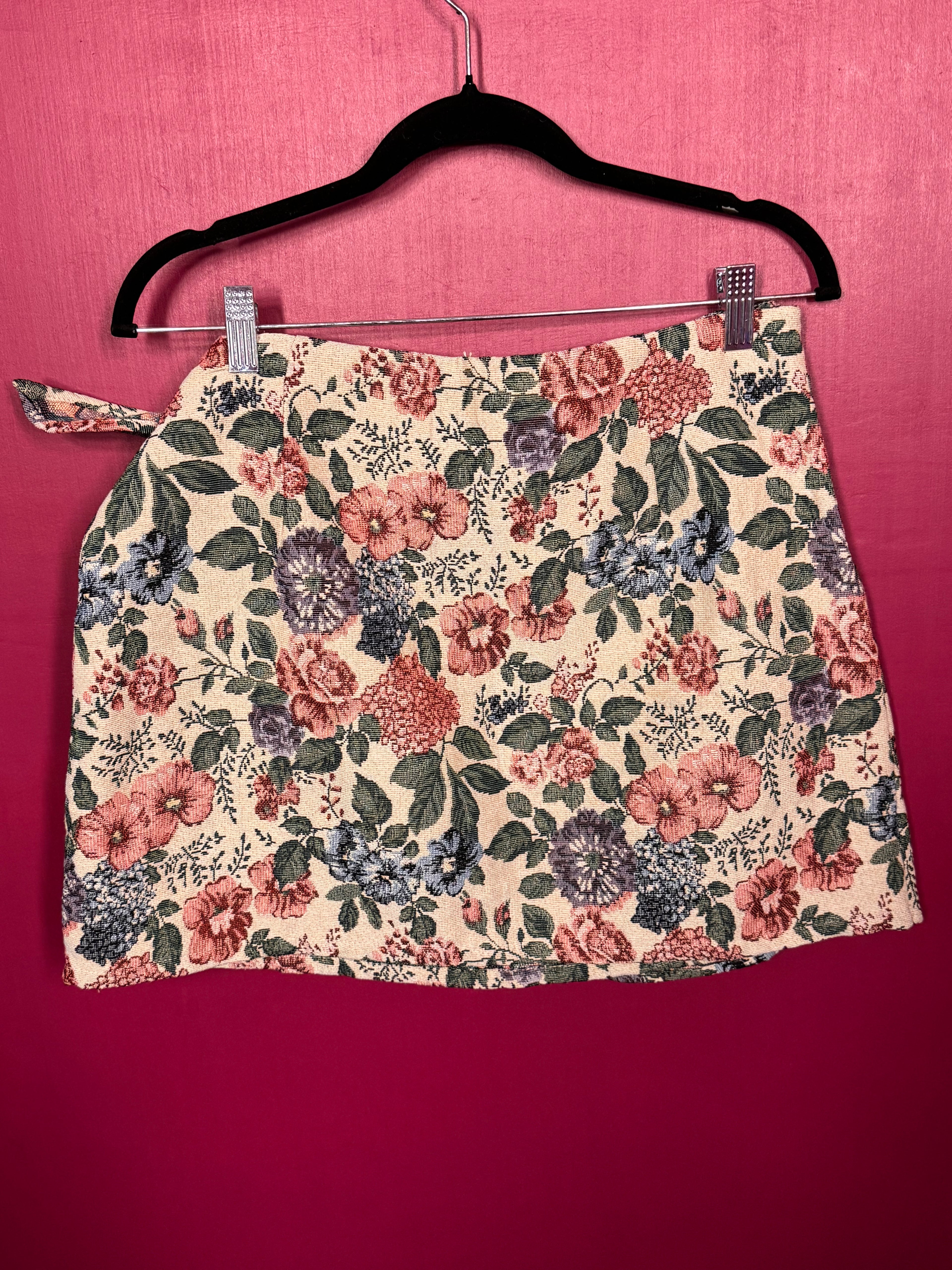 Jupe portefeuille fleurie multicolore