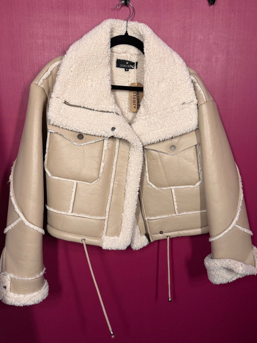 Manteau écru fausse fourrure