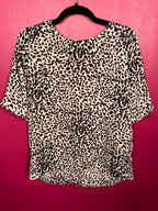 Blouse manches courtes léopard