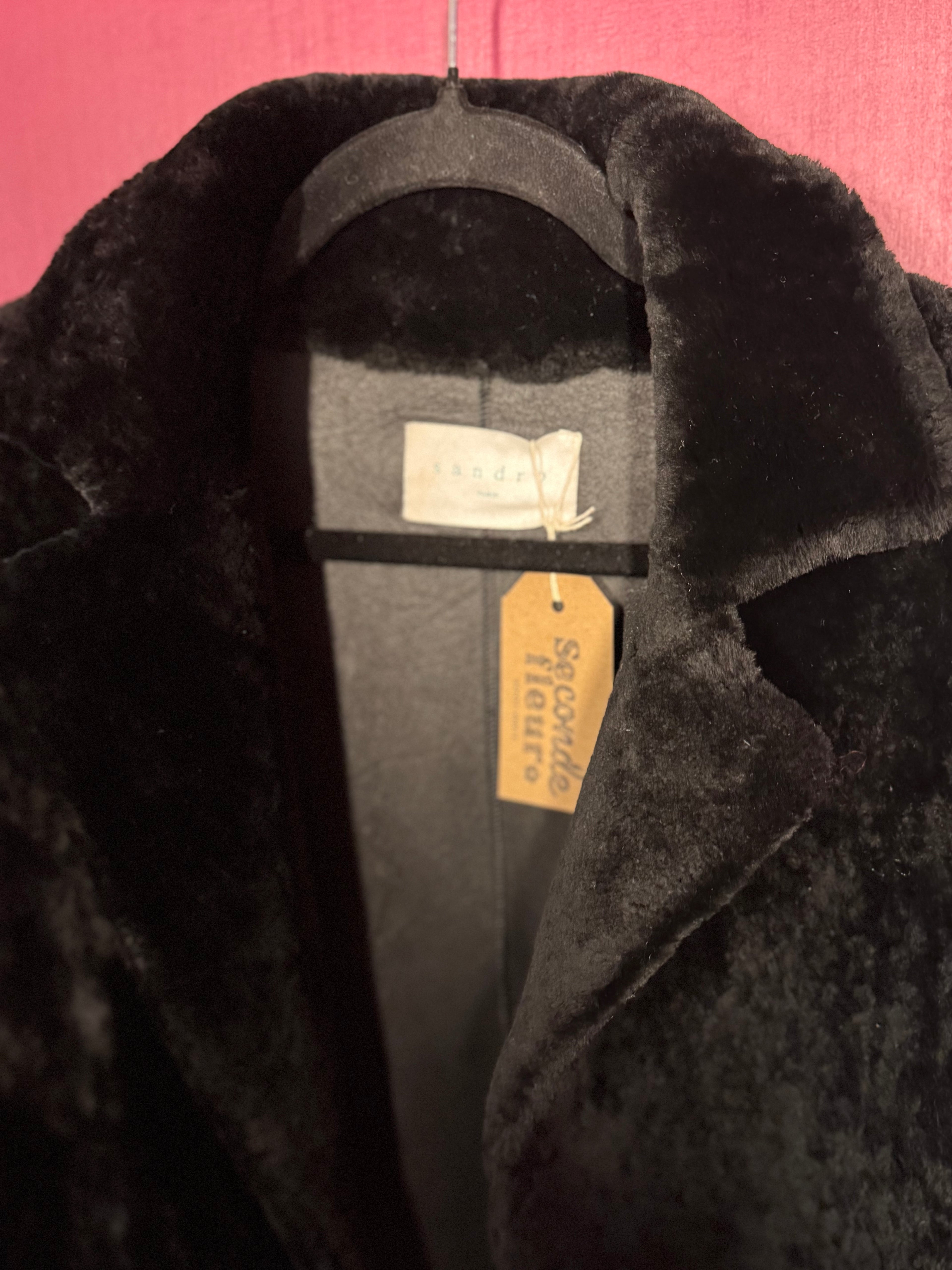 Manteau cuir et fourrure noir