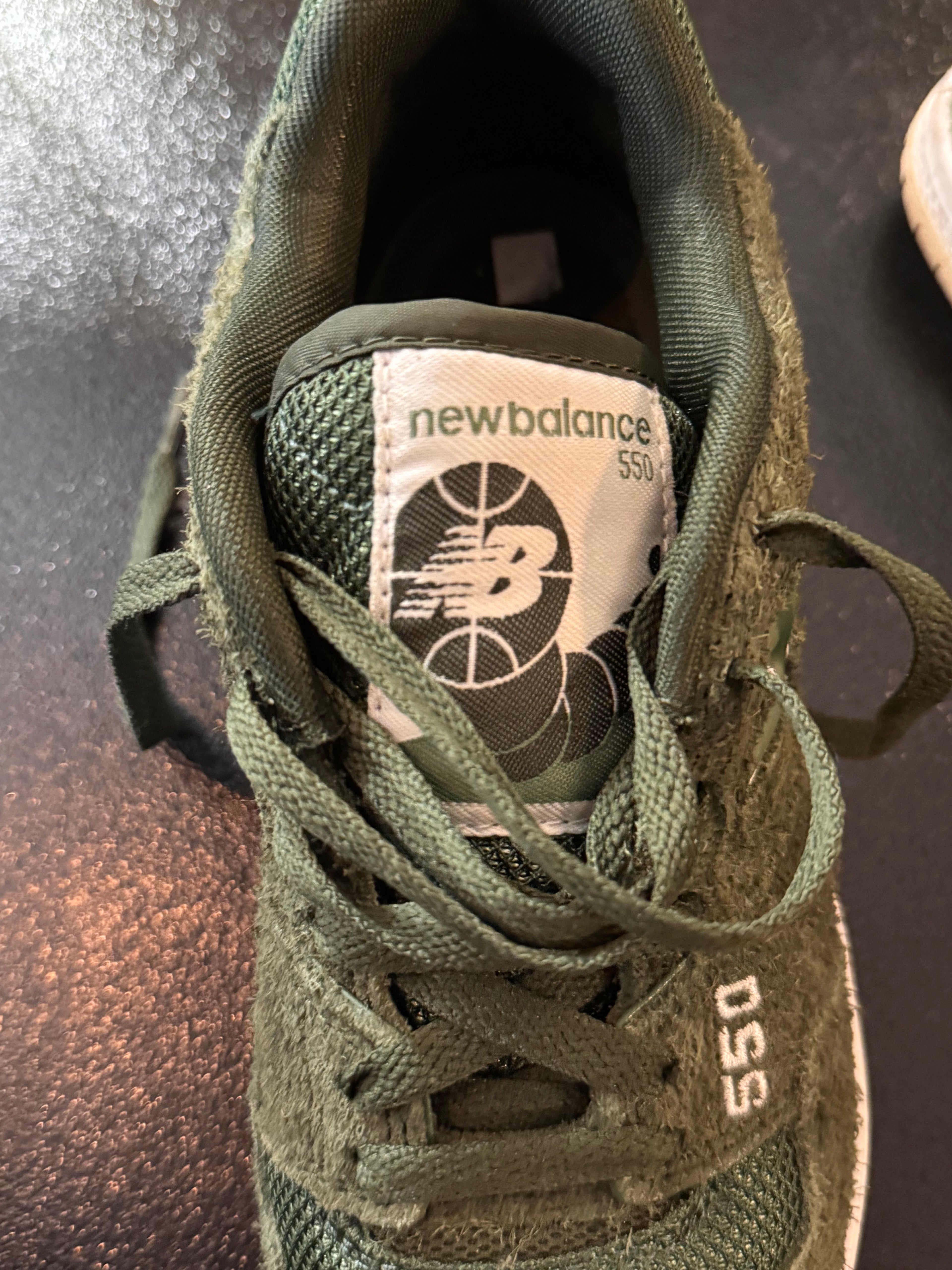 Baskets vert / kaki daim