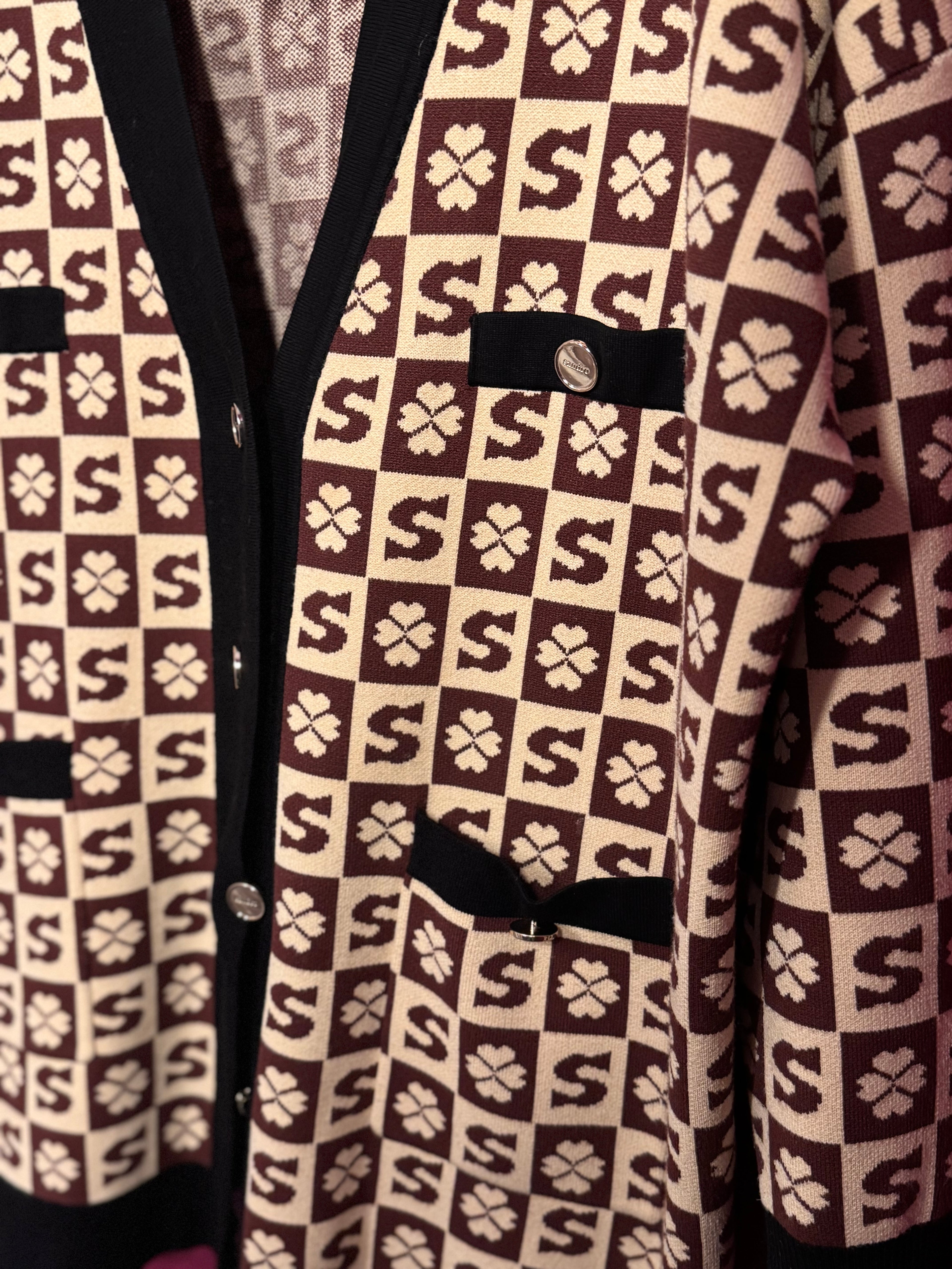 Gilet noir / marron / beige