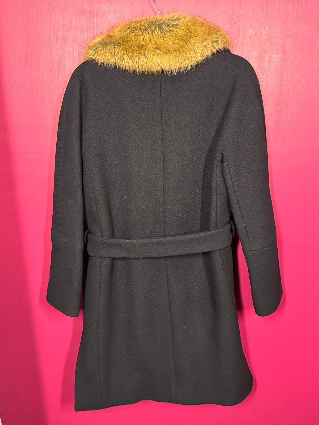 Manteau bleu marine en laine