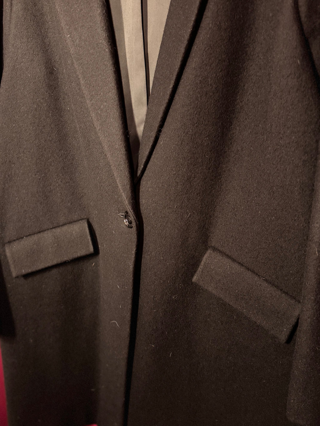 Manteau long noir en laine