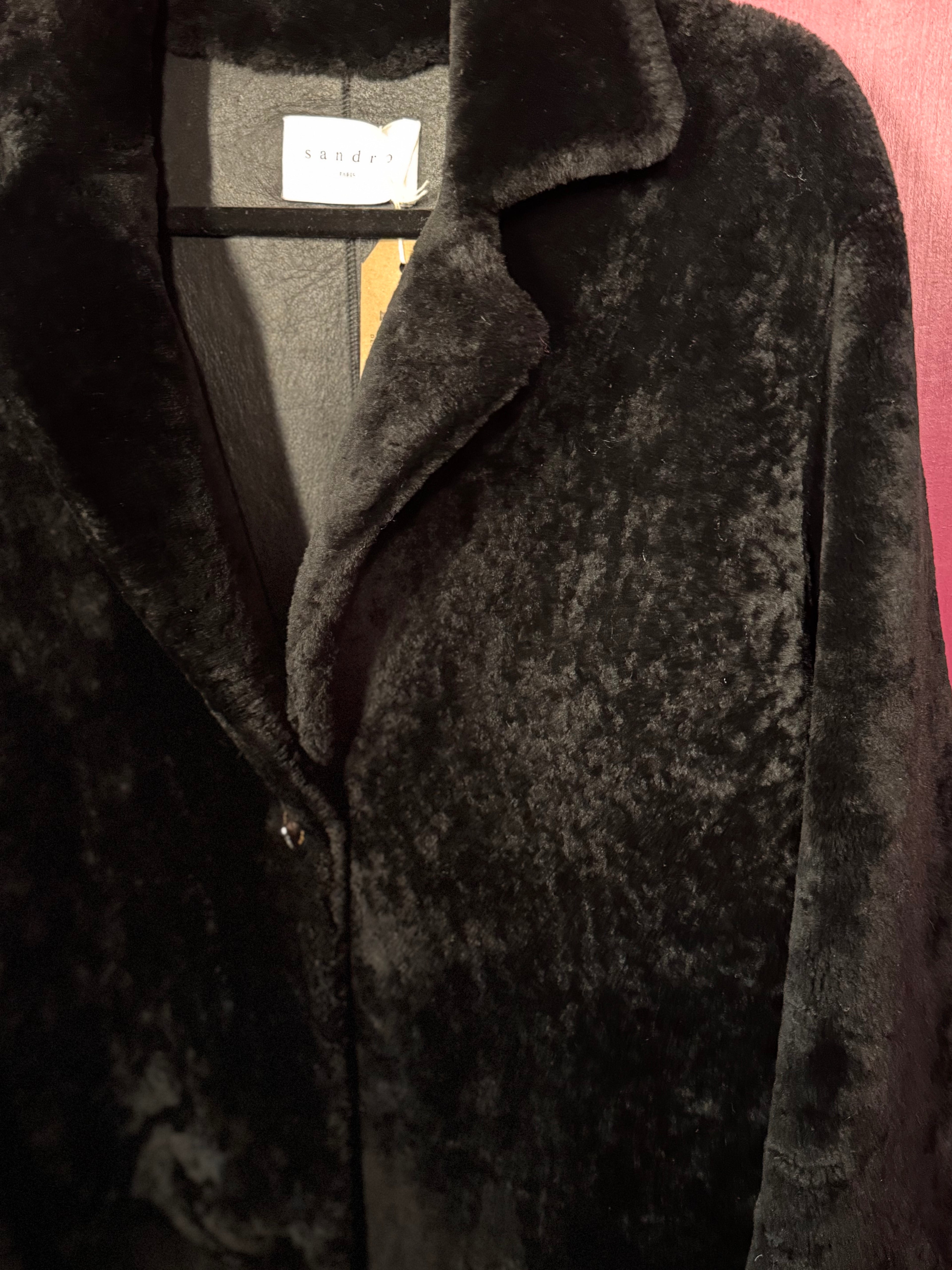 Manteau cuir et fourrure noir