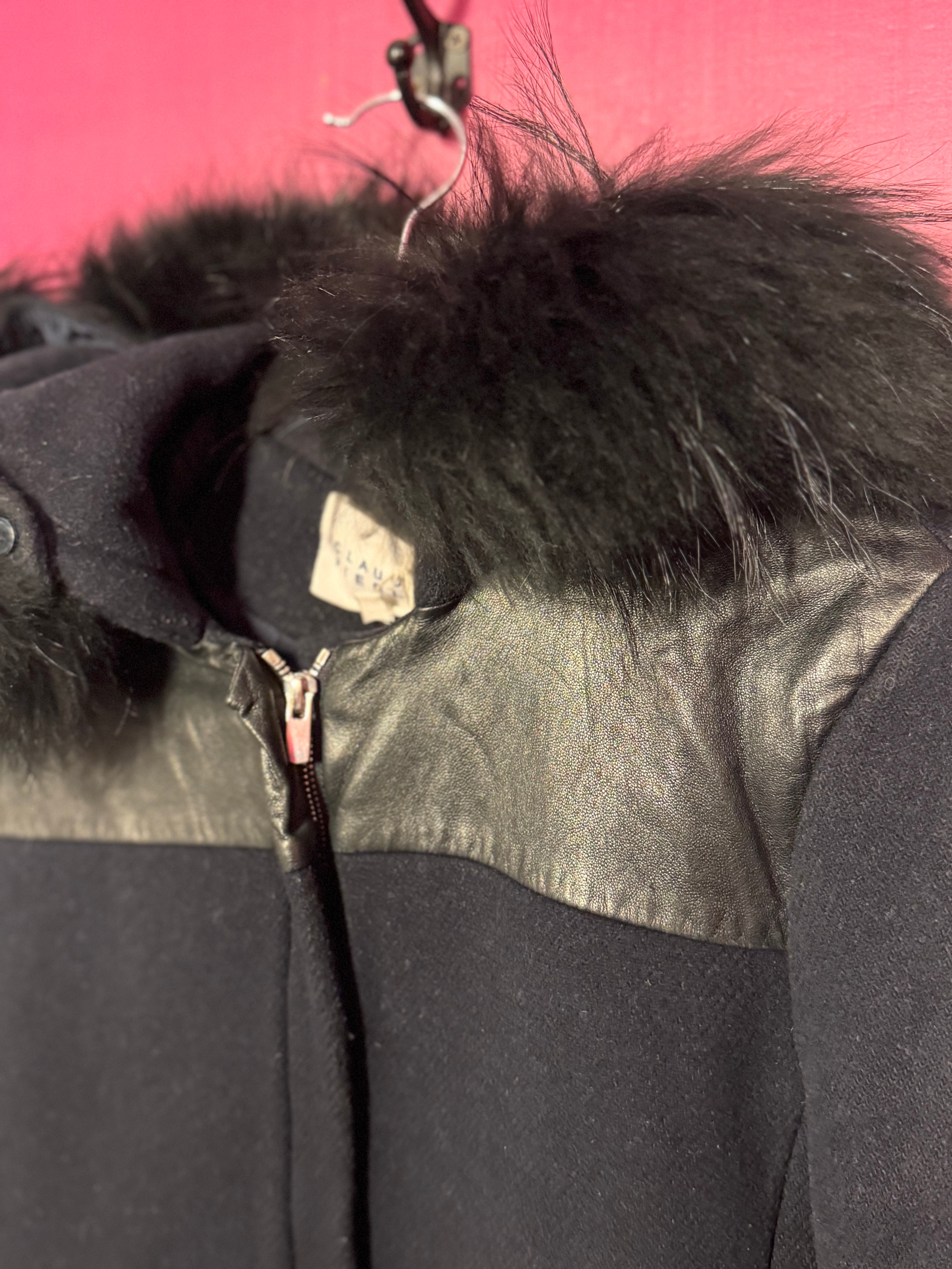 Manteau marine laine fourrure et cuir