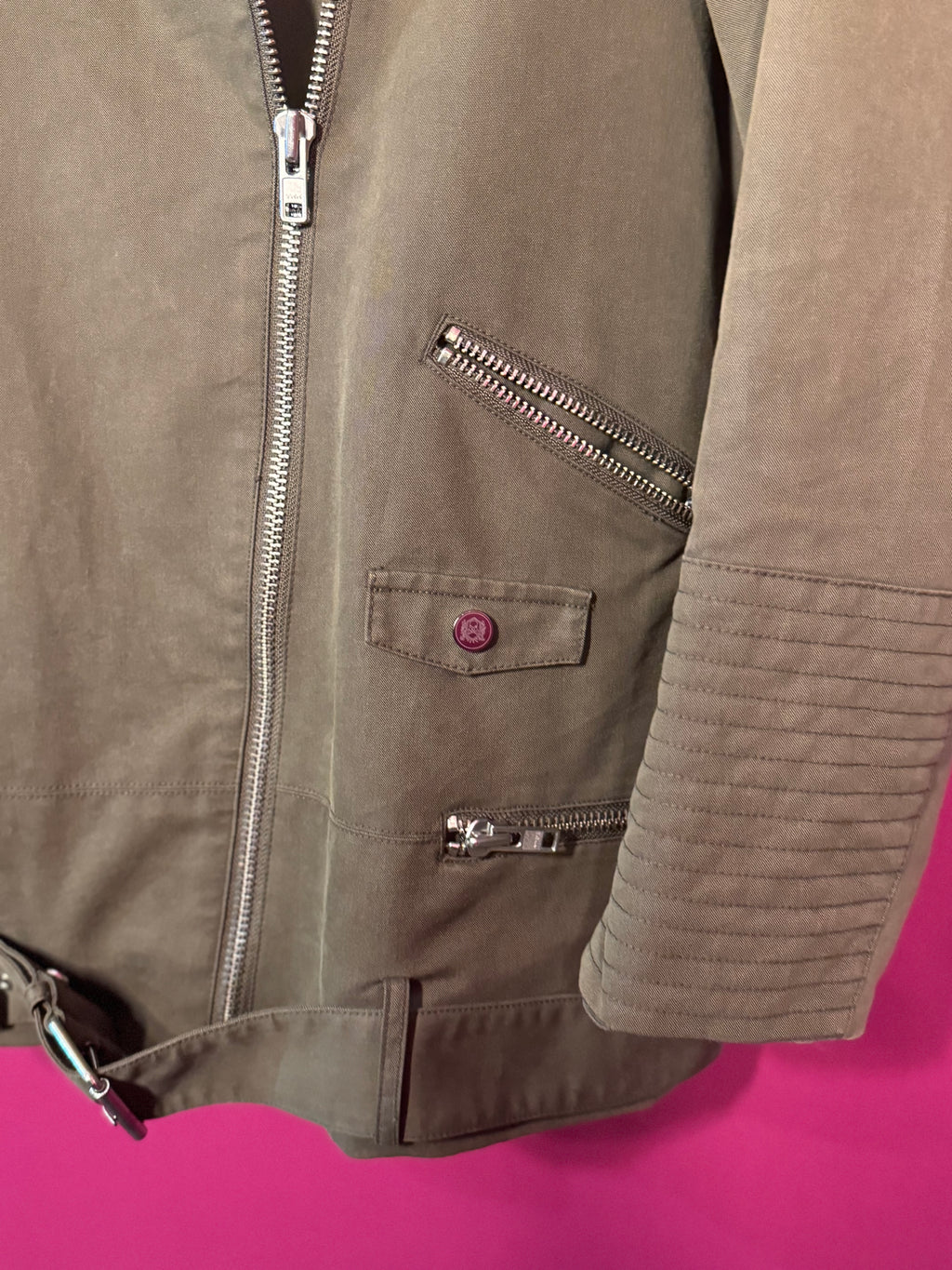 Manteau kaki col cuir noir