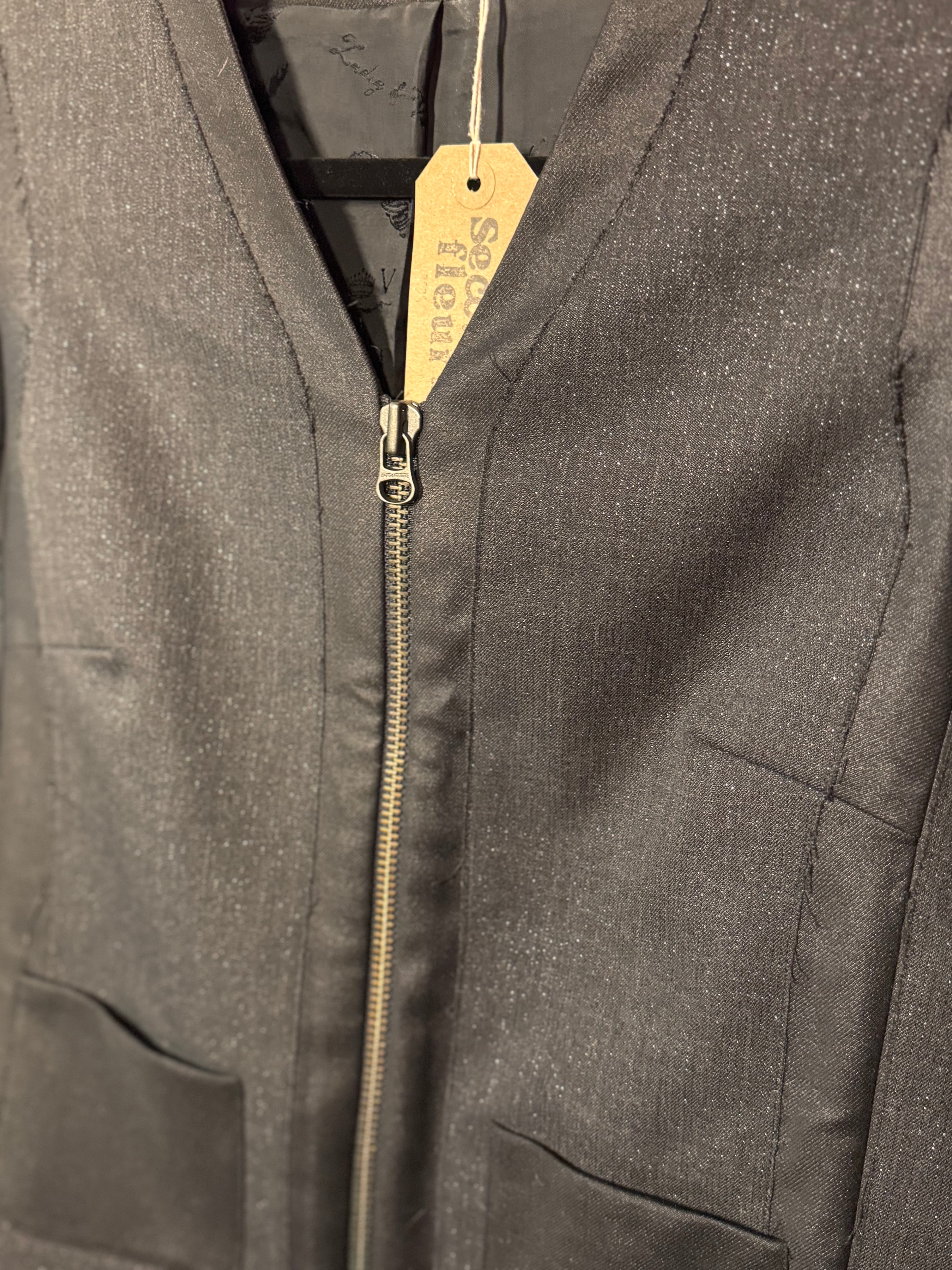 Veste noire pailletée