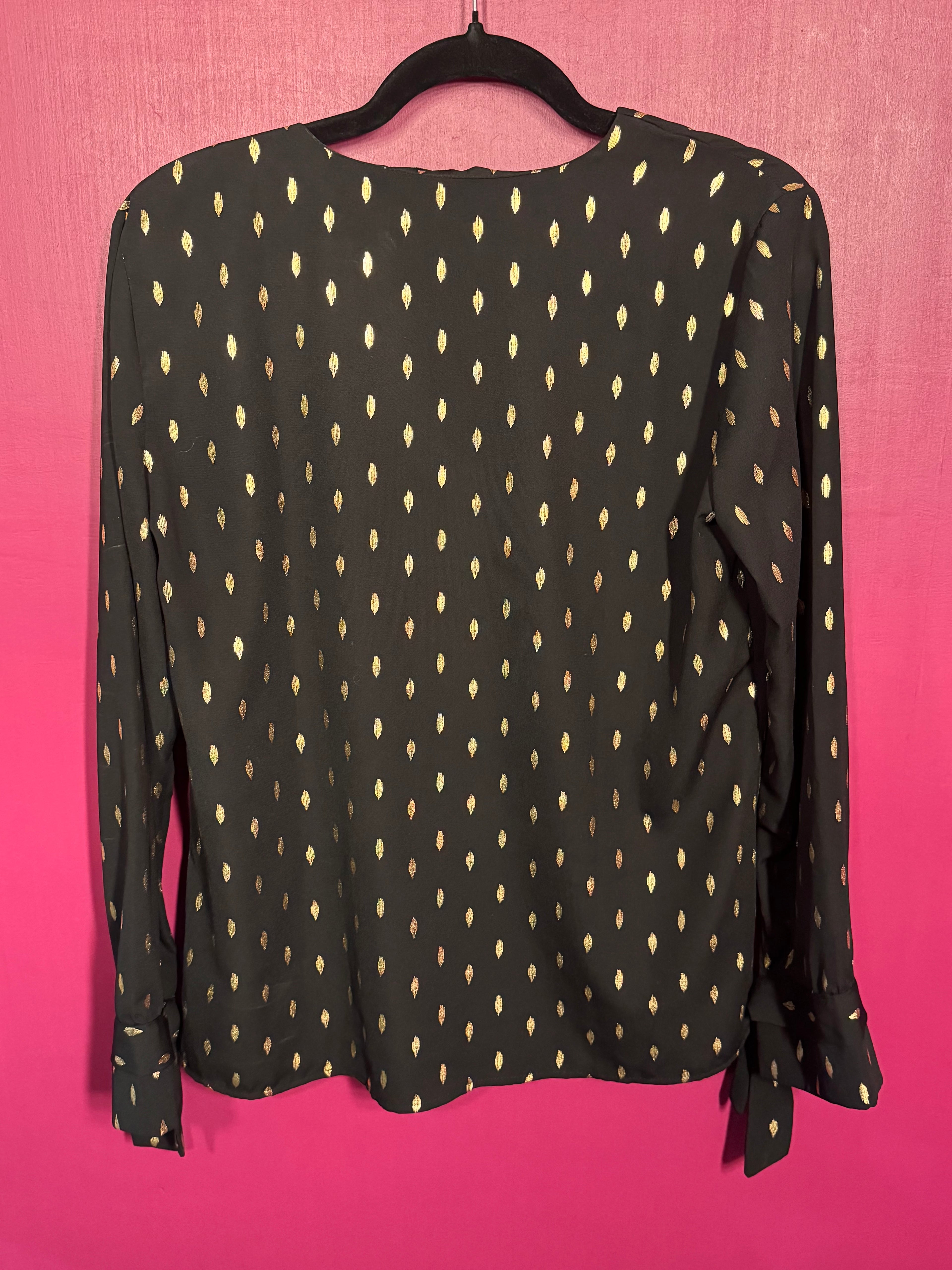 Blouse noire / dorée