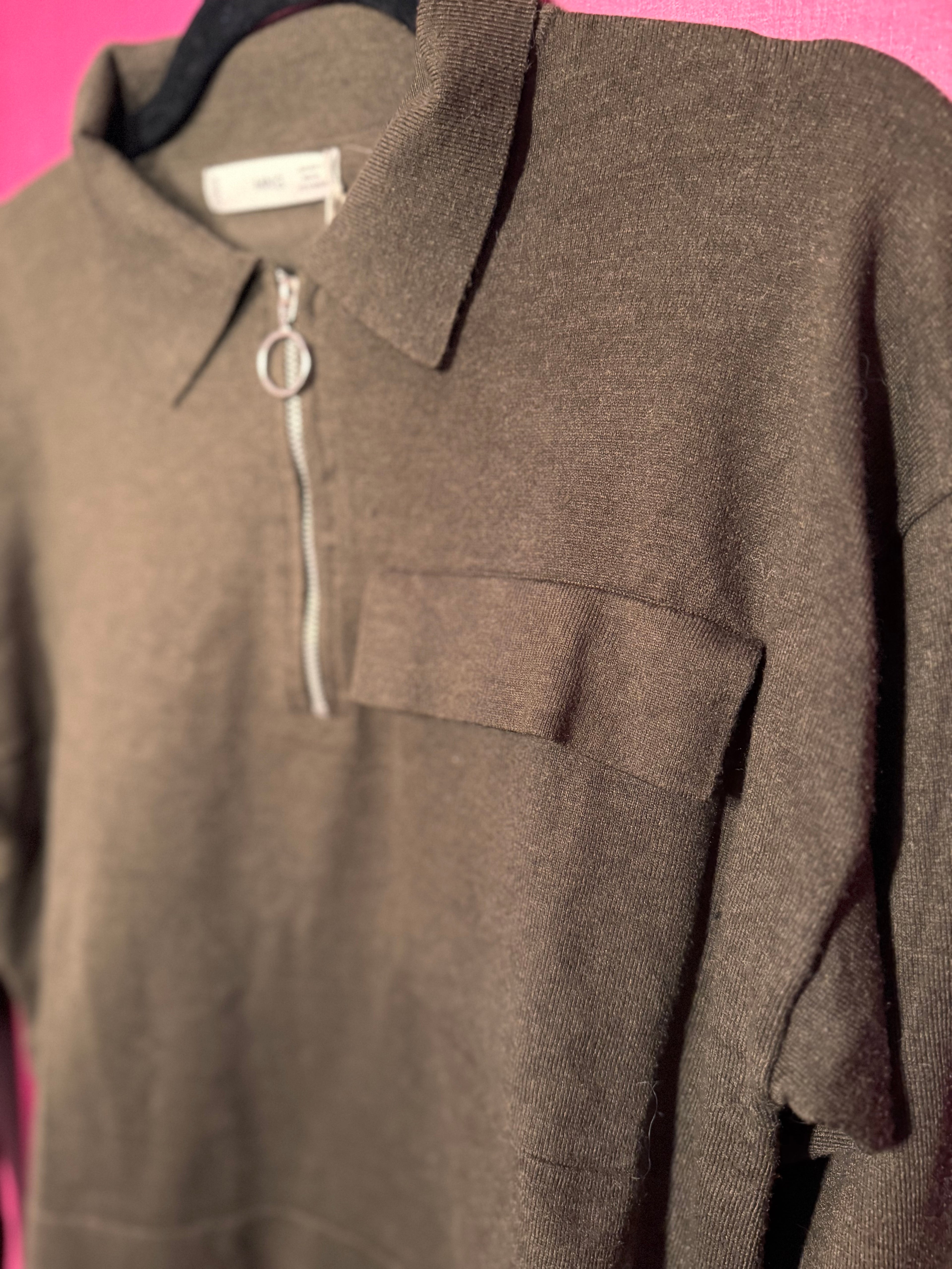 Pull kaki façon polo