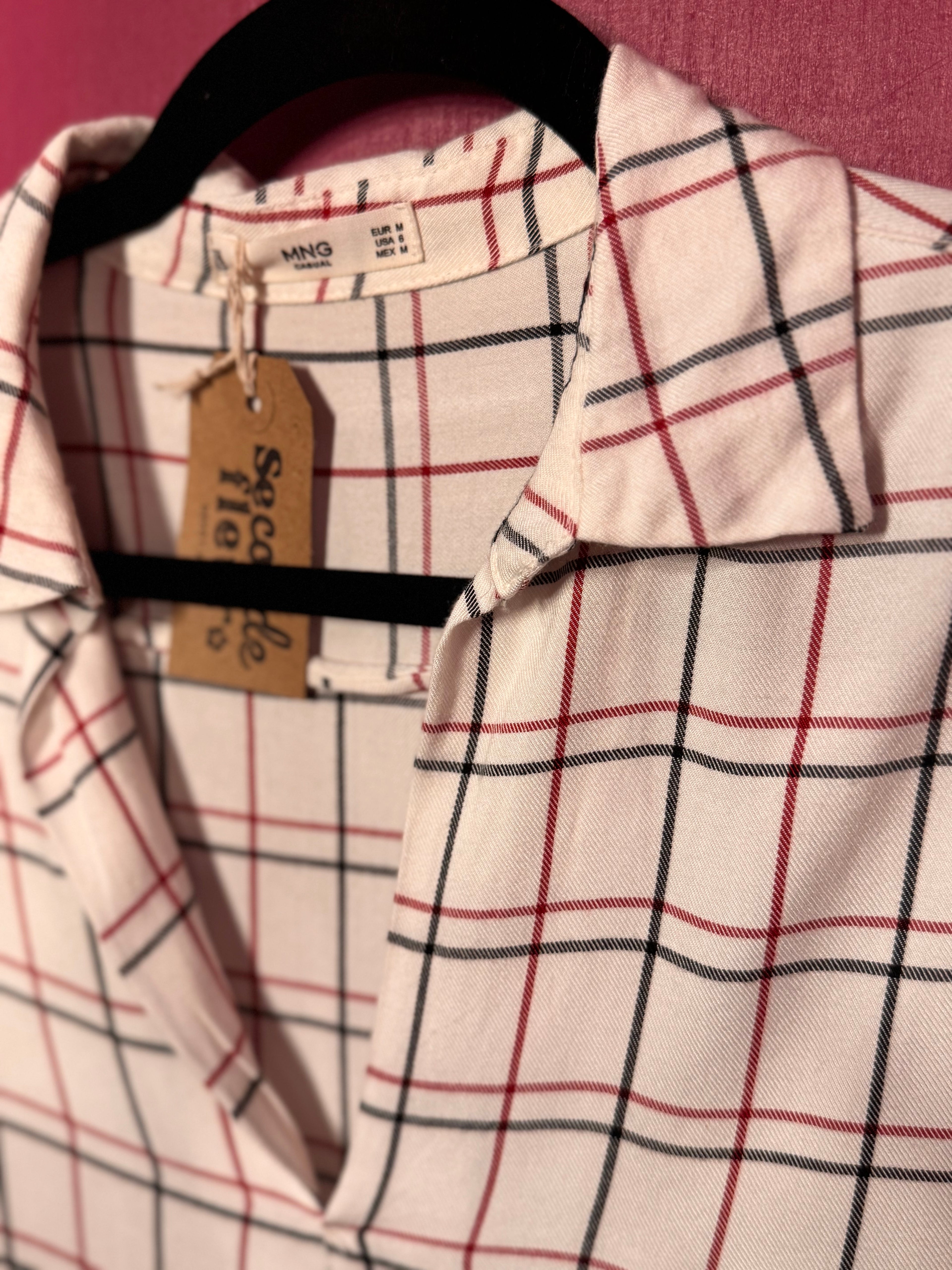 Blouse à carreaux rouge / blanc / noir